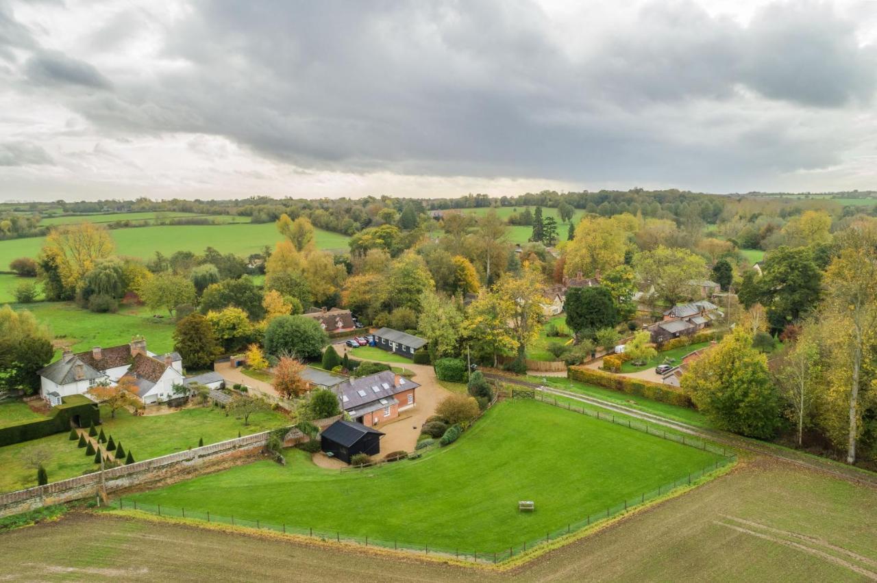 Maltings Lodge Chelsworth Exterior photo