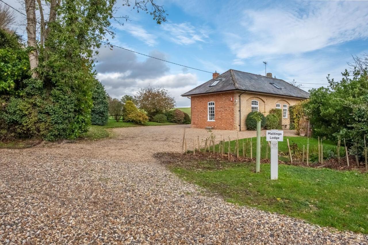 Maltings Lodge Chelsworth Exterior photo